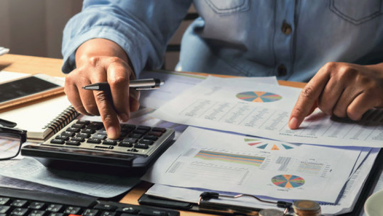 How Can CFO Services Help You Scale Faster and Smarter?