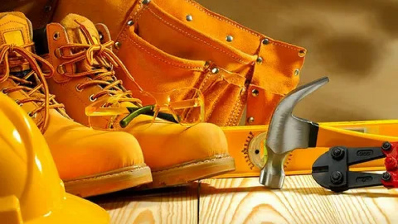 Industrial Protective Footwear Market Size, Trends, and Strategic Outlook 2025-2032