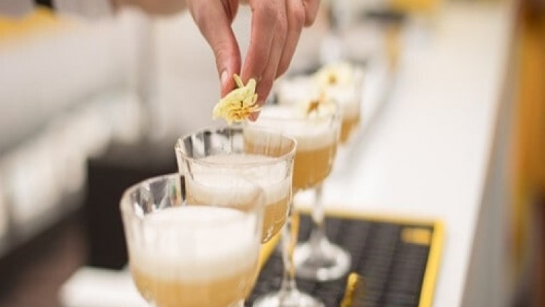 Memorable Moments Made with Private Bartending Experts: Private Bartending Services