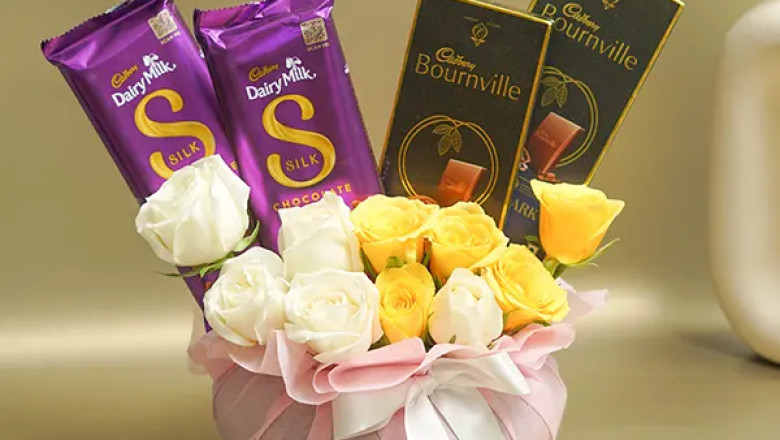 Buy/Send Chocolate Bouquet to Mumbai | Same-Day Delivery Available | Floraindia