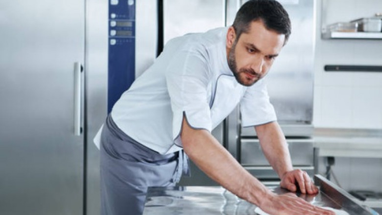 How Does Commercial Kitchen Cleaning Prevent Health Code Violations?