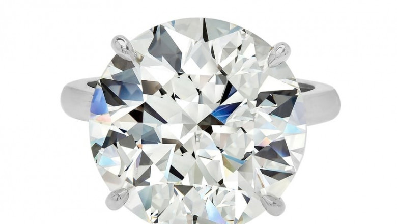 Stunning Engagement Rings in Seattle – Custom Designs Available