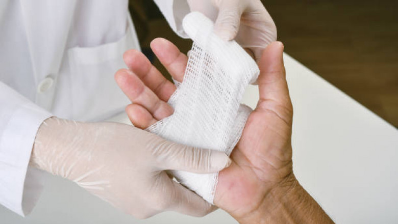 Traditional Wound Management Techniques Continue to Dominate Global Healthcare Treatment Approaches