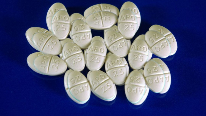 Tramadol for Pain Relief– Safe & Responsible Care | Sunrise Mall Dental