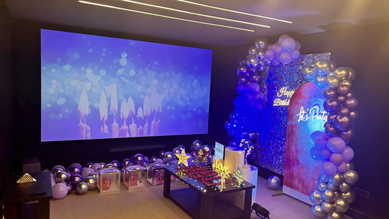 Exploring the Experience of a Private Theatre for Couples