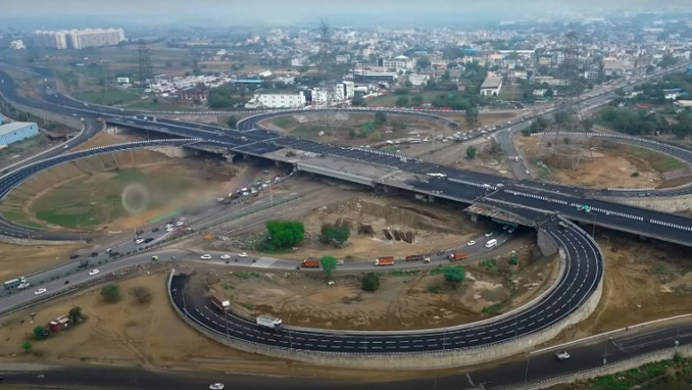 Discover the Future of Urban Living with Premium Realty Infra: Invest in Property in Dwarka Expressway