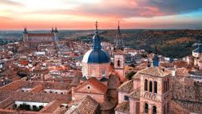 One Day in Toledo: A Journey through Time and Culture