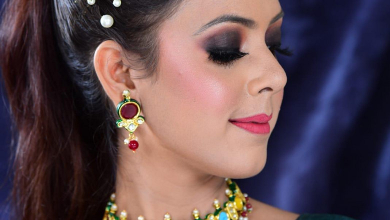 Make your day memorable with top makeup artists in Lucknow for every event