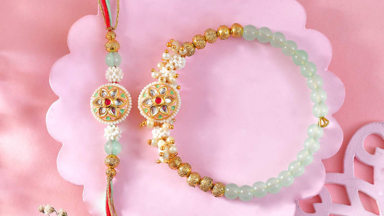Celebrate Raksha Bandhan Across Borders: Send Rakhi Gifts to USA for Your Sibling