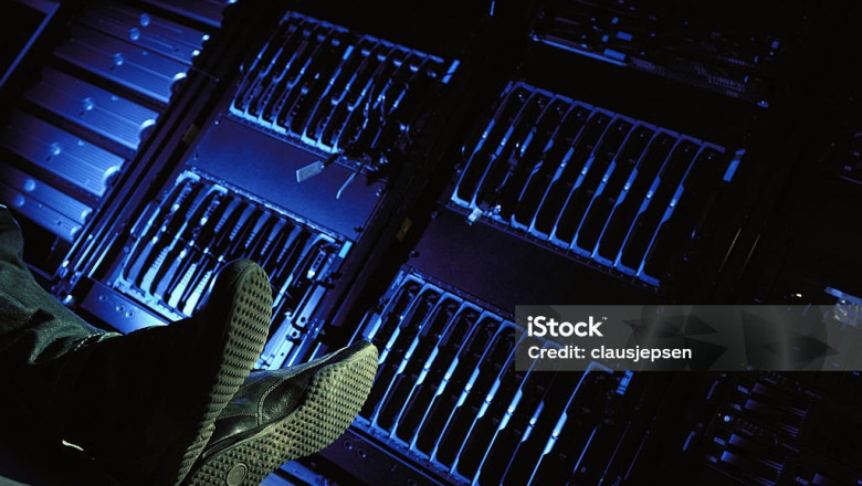 Data Center Accelerator Technologies: Market Insights and Future Outlook