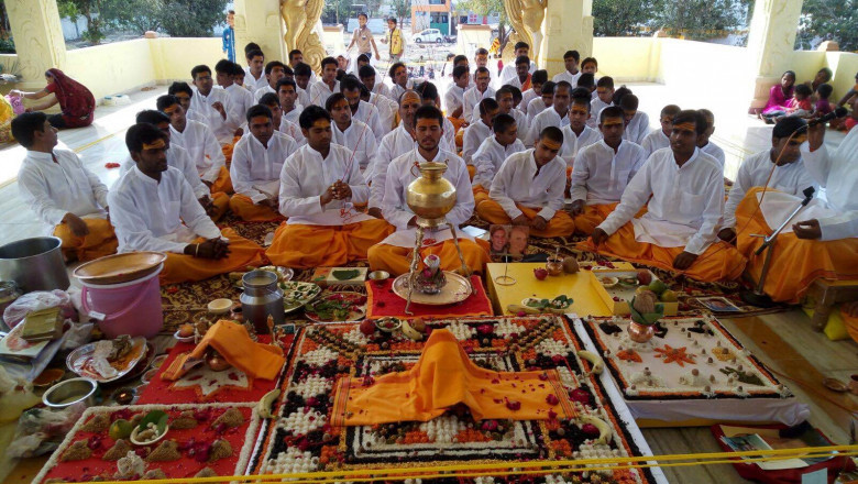The Role of Private Planetary Yagyas in Balancing Planetary Influences
