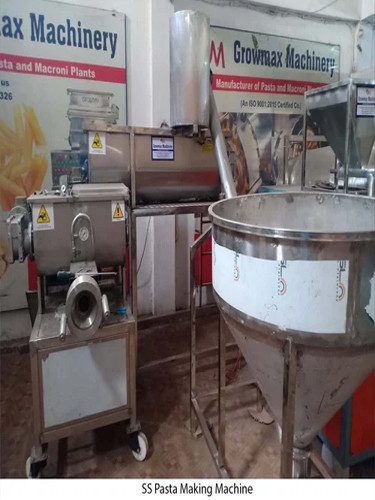 Pasta making machine