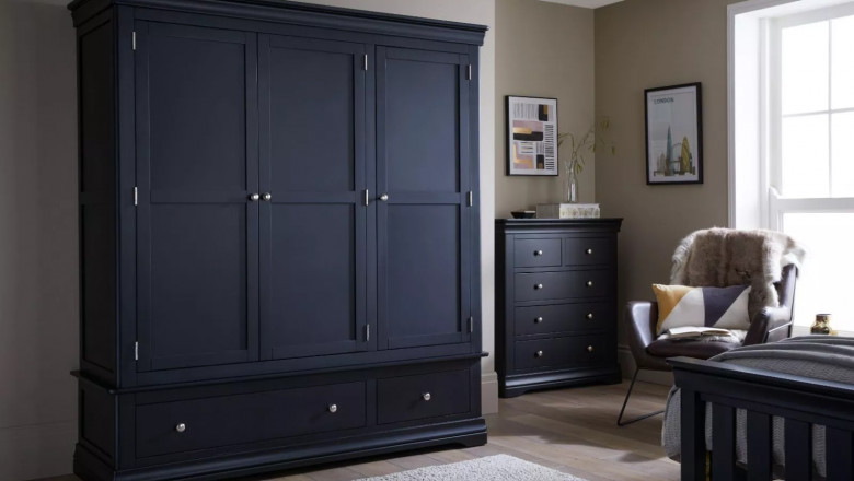 A Complete Guide to Types of Sliding Wardrobes