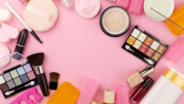 How Is the France Cosmetics Market Adapting to Consumer Demands?