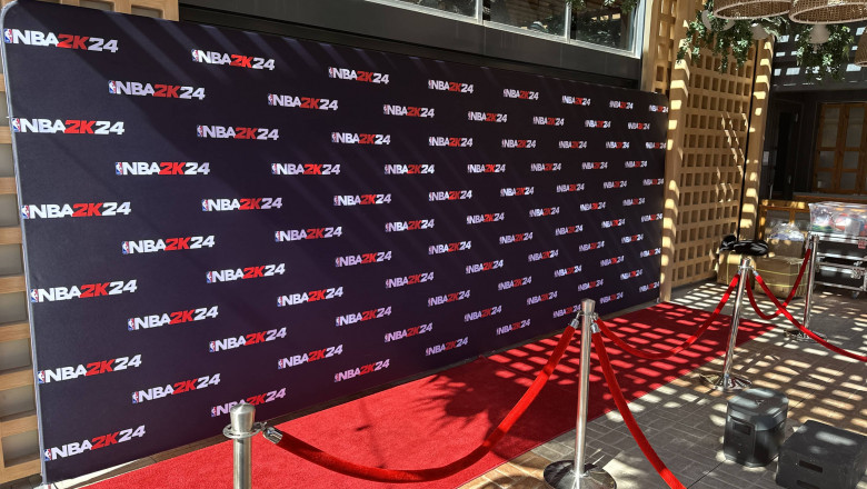 Host an Event with Step and Repeat Las Vegas Services