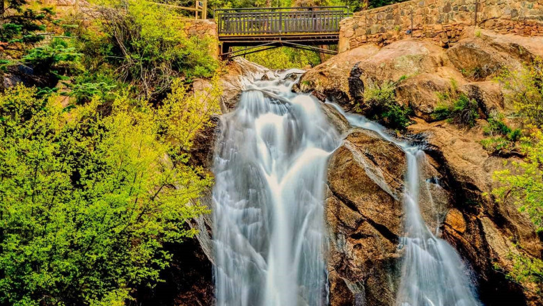 Discover the Beauty of Helen Hunt Falls & Cheyenne Mountain Zoo in Colorado Springs