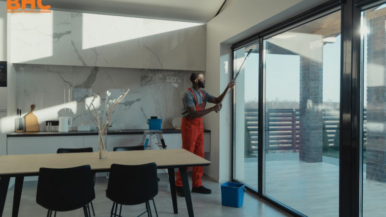 Guide for the Right Tools for Window Cleaning