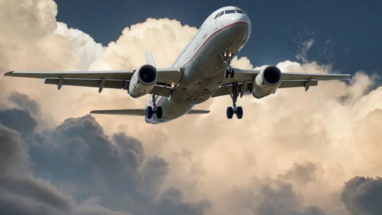 How do I speak to someone at Air Canada? (Quick and Easy ways)