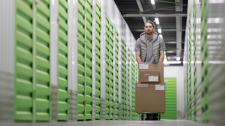How to Pack and Store Your Belongings Efficiently in Dubai