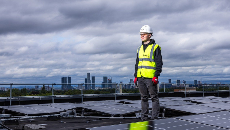 Solar Shingles in Minnesota: A Stylish and Efficient Energy Solution