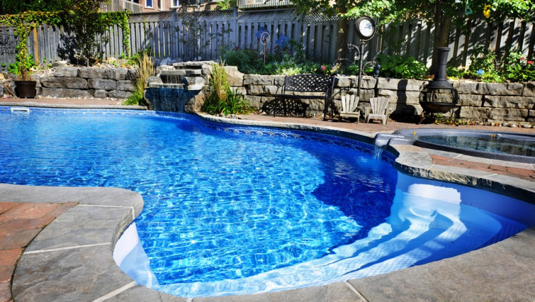 Pool Remodeling Service: Tailored to Your Needs ๐โโ๏ธโจ