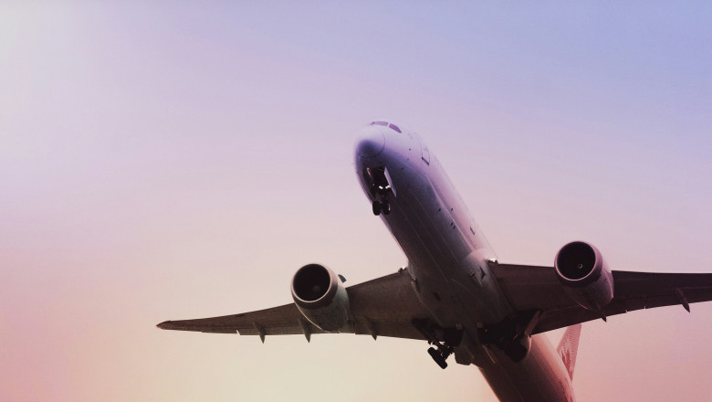 EVA Air Moscow Office +1-888-839-0502
