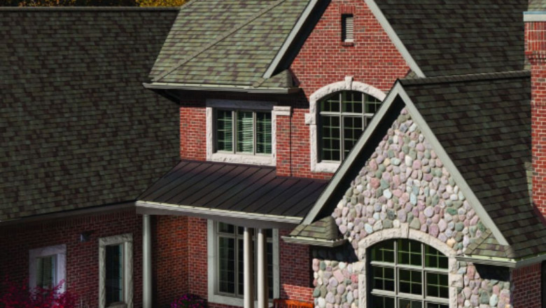 Choosing the Right Roofing Contractor: What Homeowners Need to Know