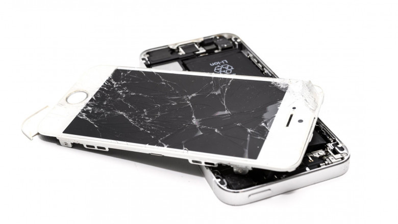 Why ignoring iPhone Water Damage Can Lead to Bigger Problems!