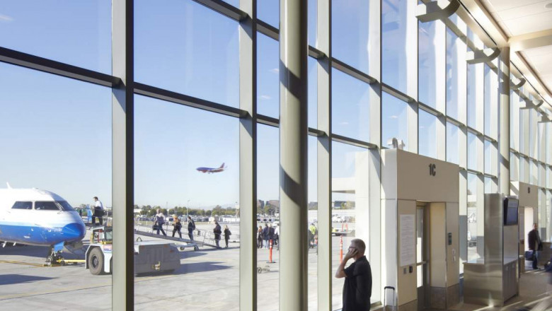 Navigating from John Wayne Airport (SNA) to Disneyland: Your Ultimate Guide