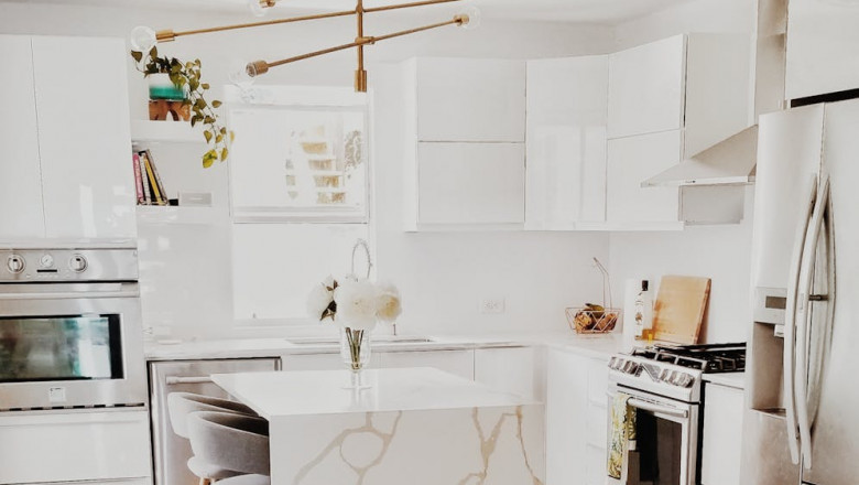 From Drab to Dreamy: Custom Kitchen Renovations Near You in Tucson