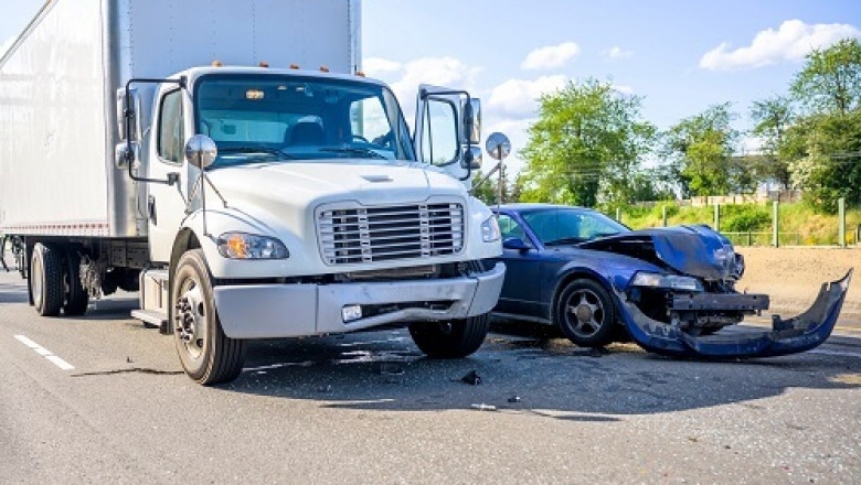 Truck Accident Attorney: Protecting Your Rights After a Serious Crash