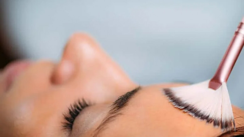 Chemical Peel for Radiant Skin: Overview, Benefits and Risks