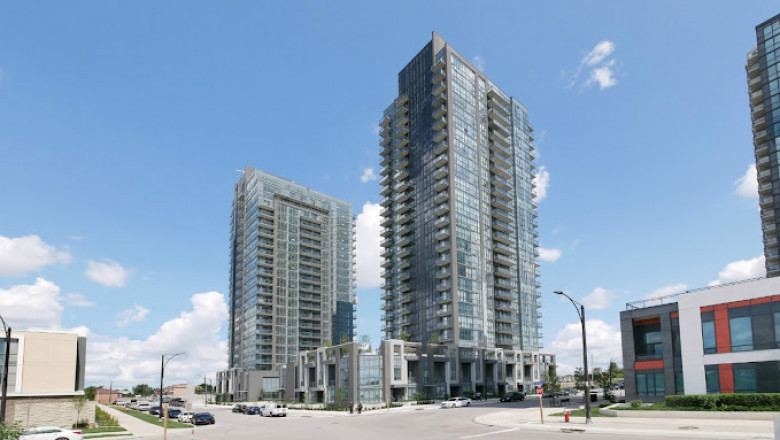 Business Travel in Toronto: Finding the Best Extended Stay Hotels
