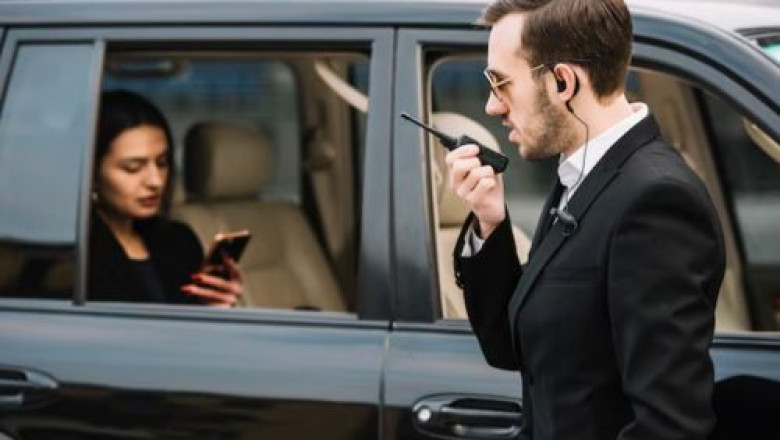 The Role of Corporate Security Guards Services in Preventing Business Threats