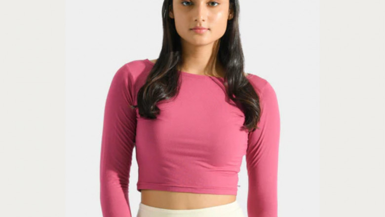 Yoga Fashion 101: Best T-Shirts to Elevate Your Workout Look