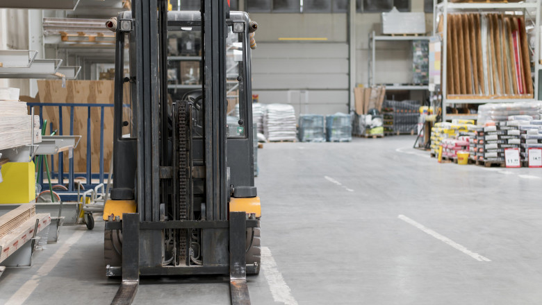 Safety in Industrial Tasks with Material Handling and Man Lift Equipment