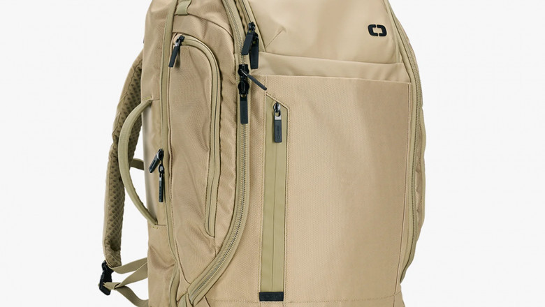 3 Features of Travel Backpack: From Size To Comfort All In One