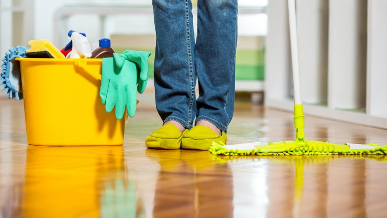 The Ultimate Guide to Professional Cleaning Services: What to Expect & How to Choose