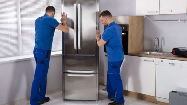 Top 7 Signs Your Refrigerator Needs Immediate Attention