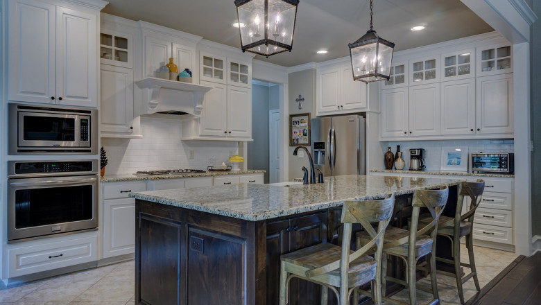 Buy Table Online with Complimentary Installation: The Smart Choice for Your Home