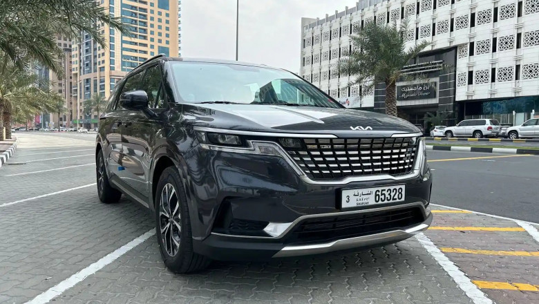 Is Renting a Car in Dubai the Smartest Way to Explore the City?