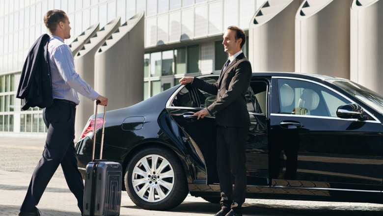 Discover Unmatched Elegance with the Best Luxury Chauffeur Service in NJ – Famous Drive