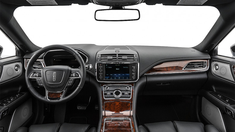 Premier Laguardia Airport Transfers to Manhattan with Famous Drive