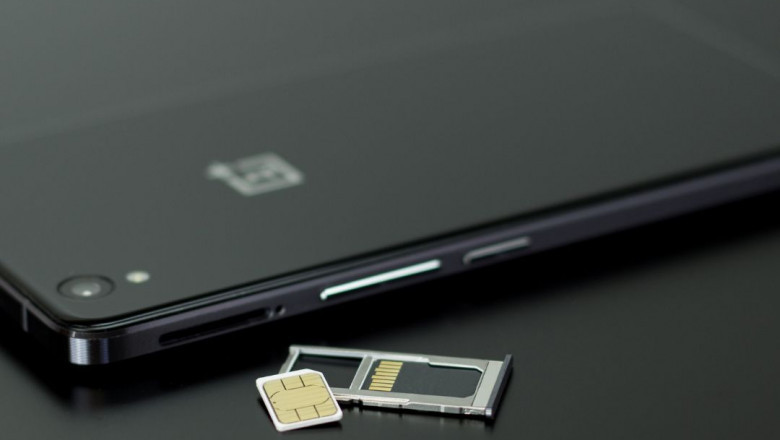 The Ultimate Guide to eSIMs in Asia: Your Gateway to Seamless Connectivity