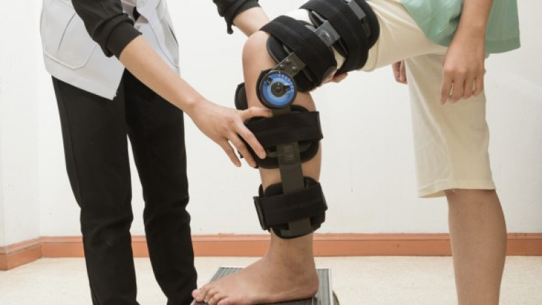 How Post operative Physiotherapy Aids Recovery in Singapore