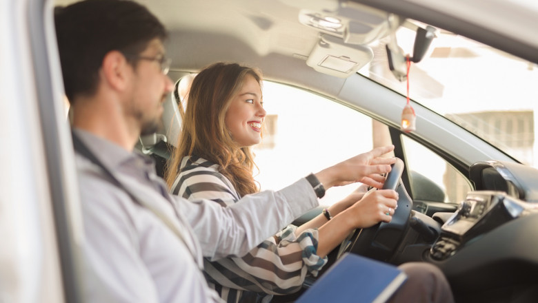 Expert Driving Lessons West Bromwich to Kickstart Your Journey