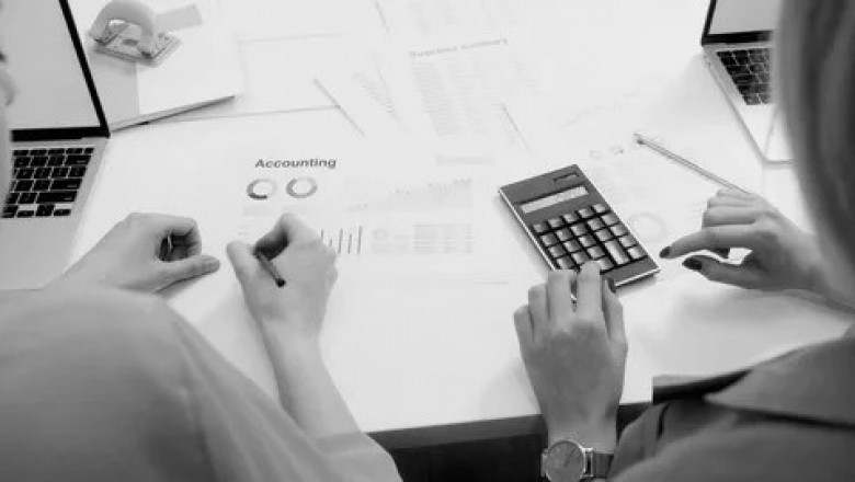 From Chaos to Clarity: How Woking Accountants Transform Small Business Finances