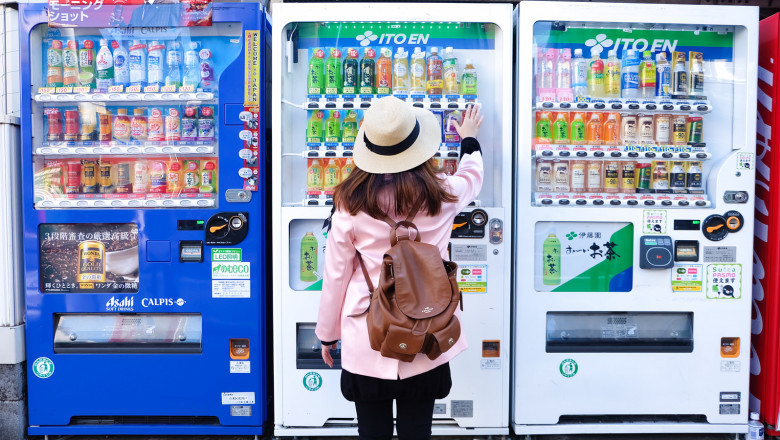 Opportunities and Challenges in the Intelligent Vending Machines Market This Decade