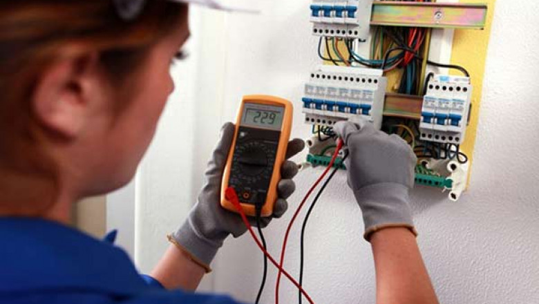 Step-by-Step Guide to Full Electrical Rewiring for Homeowners