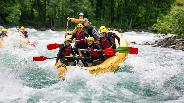 Best Rishikesh Travel Packages for Adventure, Nature & Relaxation